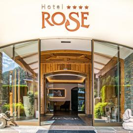 Willkommen im Hotel Rose!