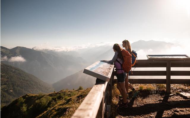 Auf der Panorama-Plattform am Rosskopf in Sterzing